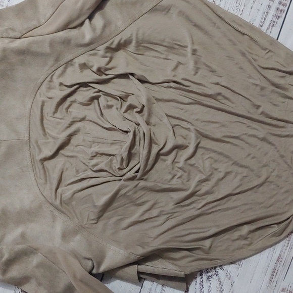 BCBGMAXAZRIA JACKET - Picture 7 of 9